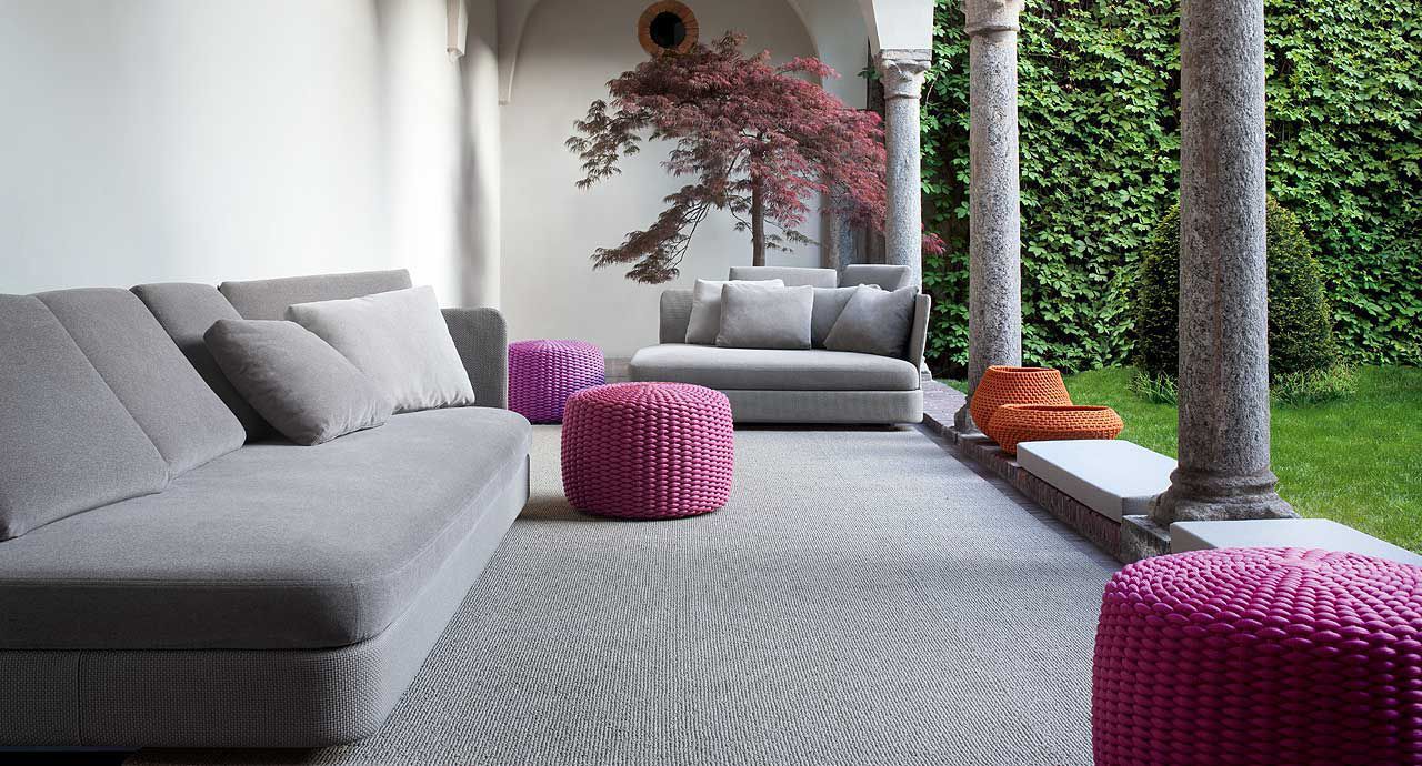 PAOLA LENTI